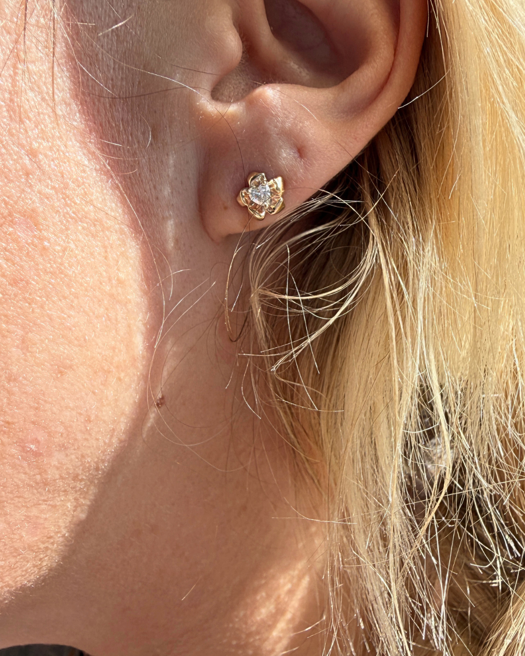 Bloom Studs