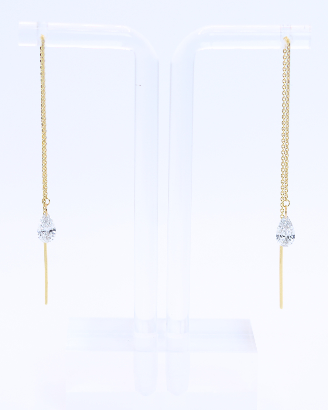 The Pear Diamond Threaders