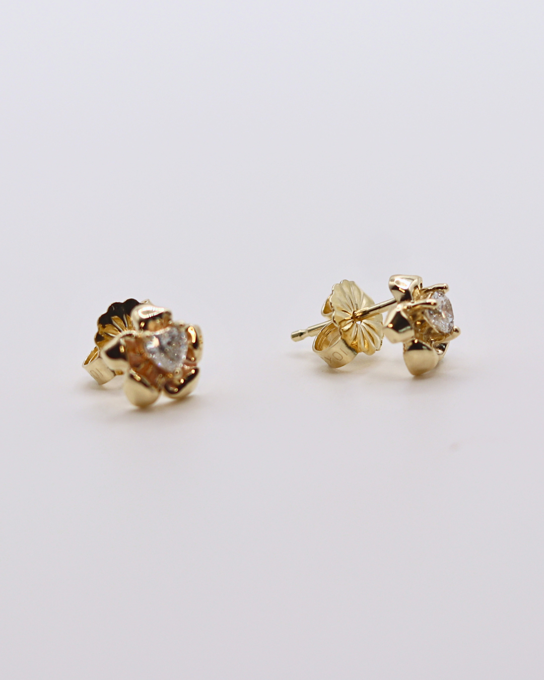 Bloom Studs